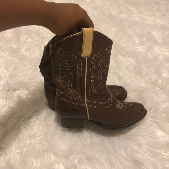 frye kids boots